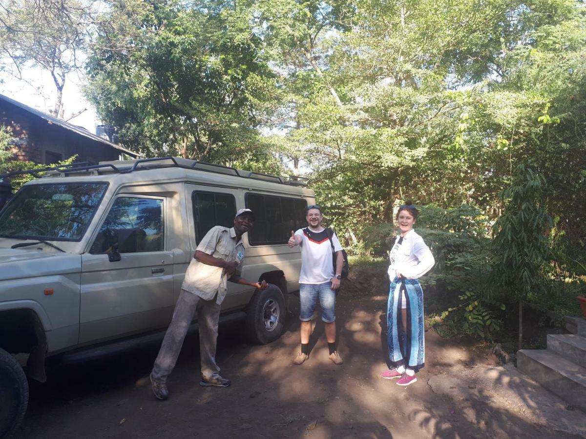 Shamba Hostel Usa River Exterior photo